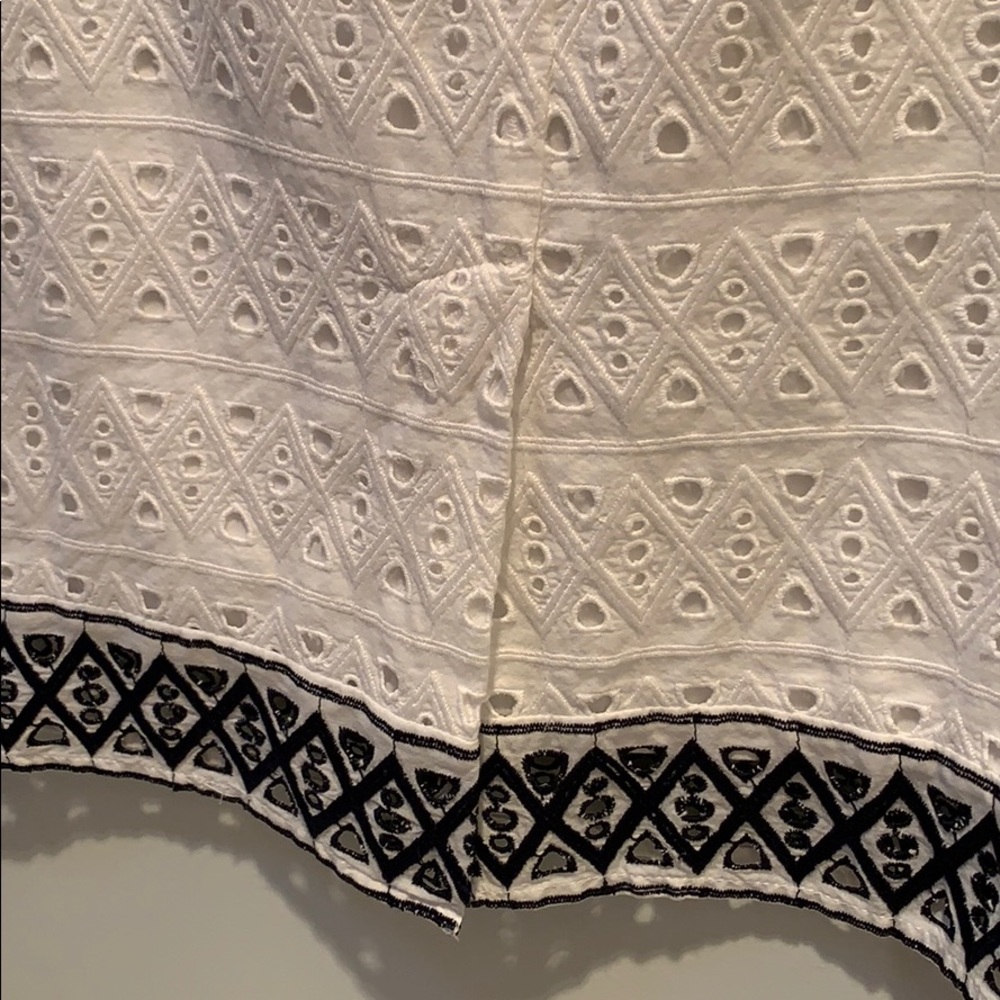 Skirt - Picture 4 of 9